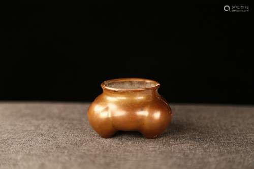 A PAPILLA FEET INCENSE BURNER