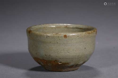 A MING DYNASTY LONGQUAN WINE CUP