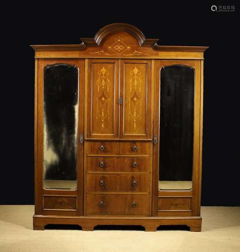 A Fine Victorian Inlaid Mahogany Compactum Wardrobe.