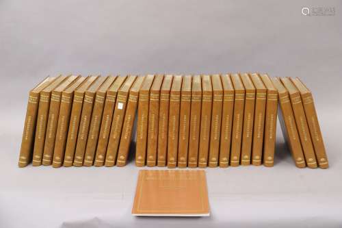 WELTPANORAMA 1967, 27 volumes reliés.