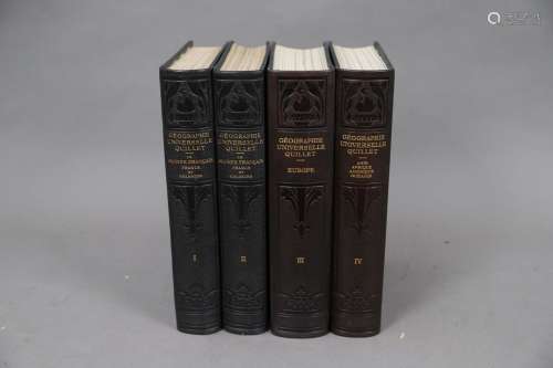 GEOGRAPHIE de QUILLET 4 volumes reliés.