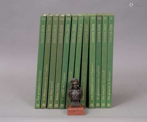 HISTOIRE de NAPOLEON en 12 volumes Edition Moderne