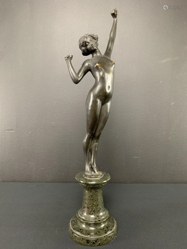 Art Nouveau Bronze Figural Nude Woman Signed