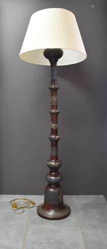 Lampadaire en bronze cloisonné du Japon. Fin XIXème. Ht : 16...