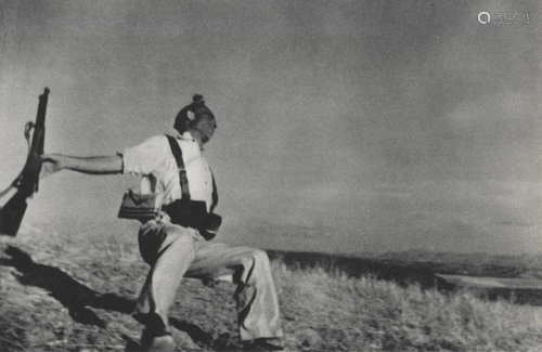 ROBERT CAPA - Death of a Loyalist Soldier - Original