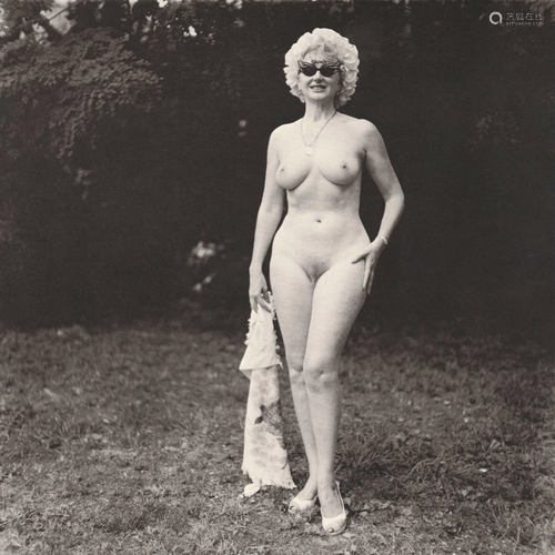 DIANE ARBUS - Nudist Lady with Swan Sunglasses, PA -