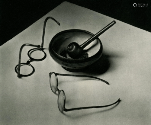 ANDRE KERTESZ - Mondrian's Glasses and Pipe - Original