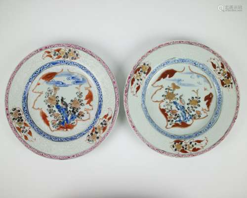 2 Chinese plates famille rose Qianlong period