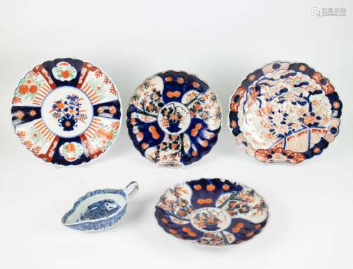 Lot of Japanese Imari plates and a Chinese sauce bowl 18th c...