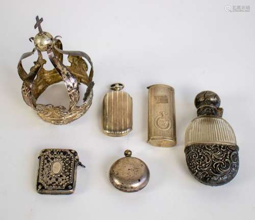 A collection of silver collectibles