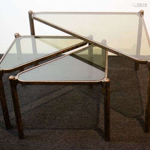 3-piece retractable lounge table with glass top, seventies