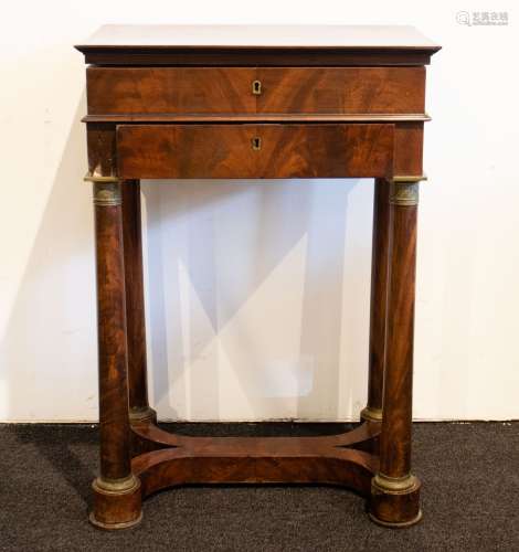 Empire dressing table in acajou d'époque