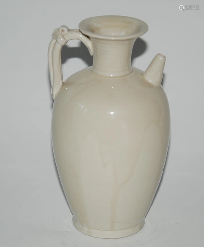 Cina versatoio in ceramica bianca cm.x h. 18,9,