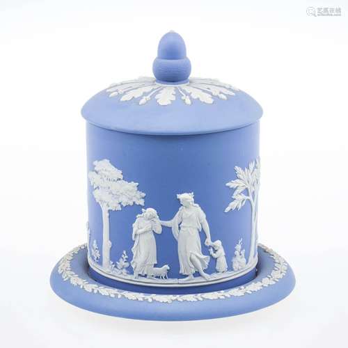 Große Deckeldose. Wedgwood.