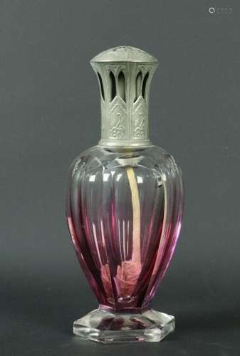 BACCARAT pour lampes BERGER. Lampe Berger en cristal rose et...