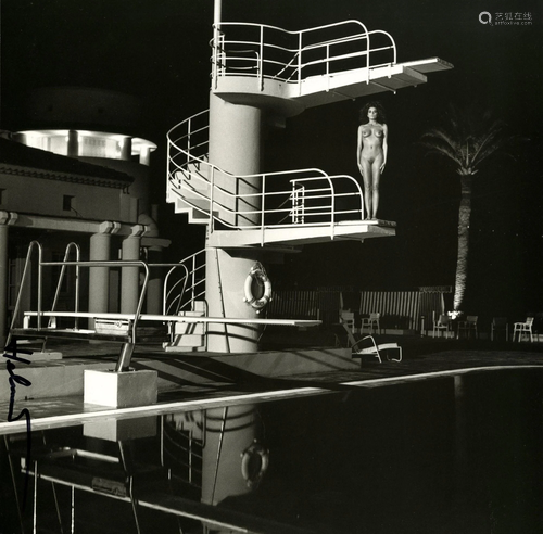 HELMUT NEWTON - Nude, Diving Tower, Old Beach Hotel,