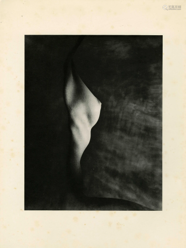 ERWIN BLUMENFELD - Silhouette of a Breast - Original