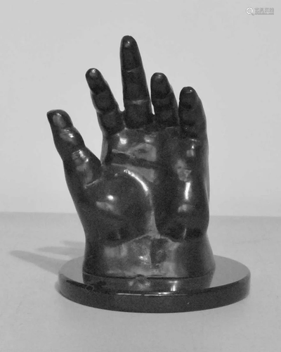 FERNANDO BOTERO [imputee] - La Mano I - Bronze