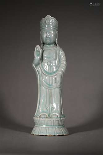 A SONG DYNASTY KOREA PORCELAIN GUANYIN