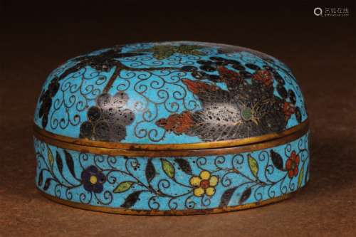 A QING DYNASTY CLOISONNE COVER BOX