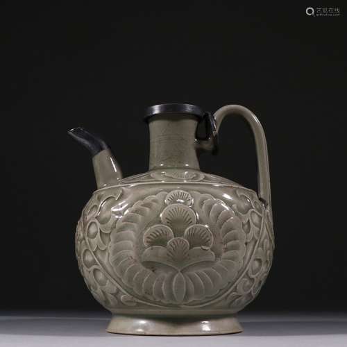 A NORTHERN SONG YAOZHOU KILN HANDLED EWER POT