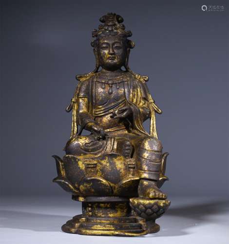 A LIAO DYNASTY BRONZE GILDED GUANYIN STATUE