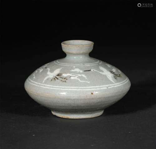 A NORTHERN SONG DYNASTY KOREA PORCELAIN BRUSH WASHER