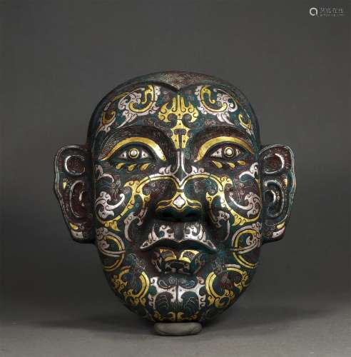 A WARRING STATES INLAYING GOLD AND SILVER VIZARD MASK