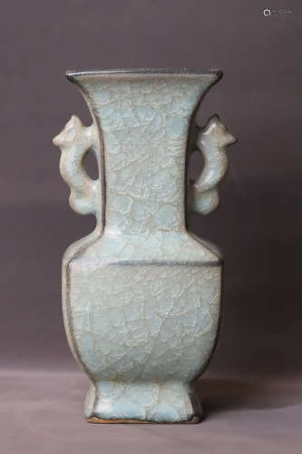 A Ge Type Grey Glazed Double Ear Porcelain Vase