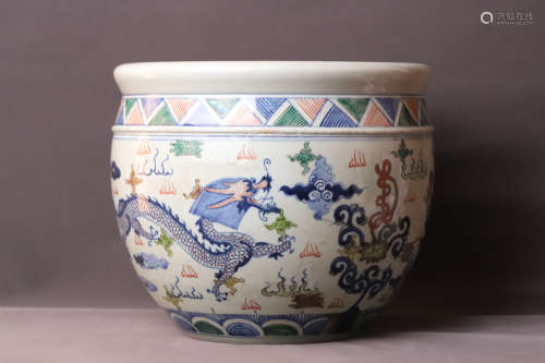 A Doucai Drawing Dragon with Phoenix Pattern Porcelain Tank