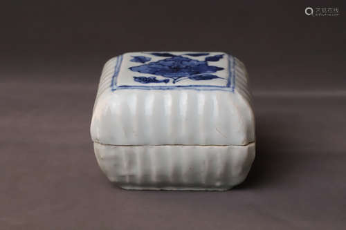 A Blue and White Flower Pattern Porcelain Ink Box