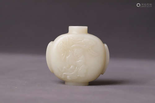 A Carved Child Pattern Jade Snuff Bottle