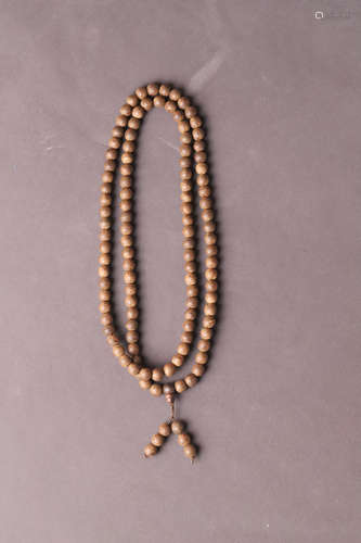 An Agarwood Beads Necklace