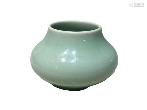 Chinese Celadon Brush Pot Qing Dynasty