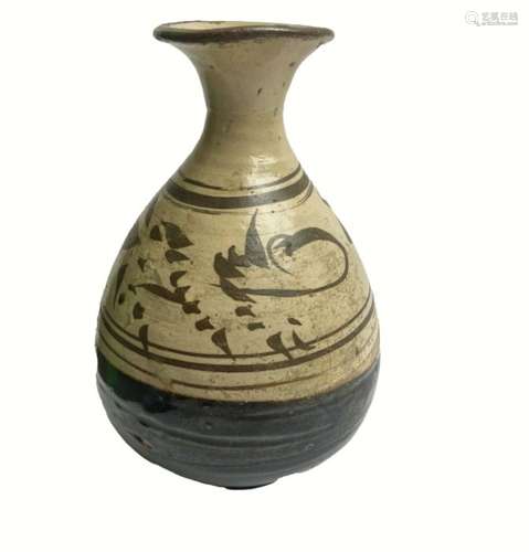 Chinese Cizhou ware Vase Yuan To Ming Period