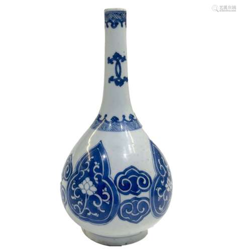 Chinese Kangxi Blue & White Vase