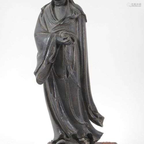 Figure de Guanyin (bronze d ameublement ?). Chine, fin XIXe