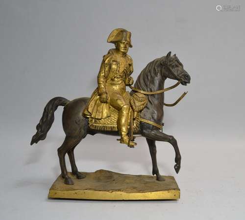 STATUETTE EQUESTRE de Napoléon en bronze patiné et doré Fin ...