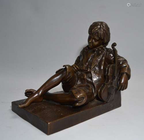 Léon THAREL (1858-1902) Le petit violoniste endormi Bronze s...