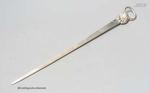 A late George II silver meat skewer, with shell terminal, Sa...