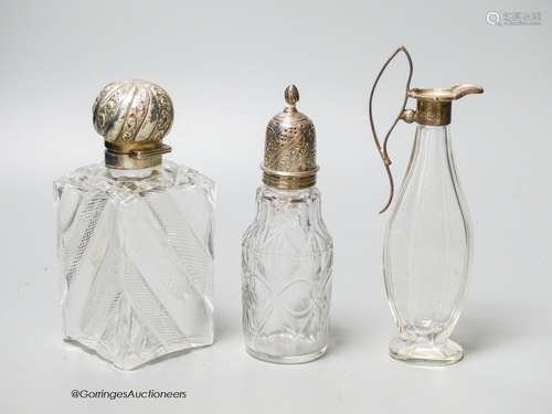 A late Victorian silver topped cut glass scent bottle, Londo...