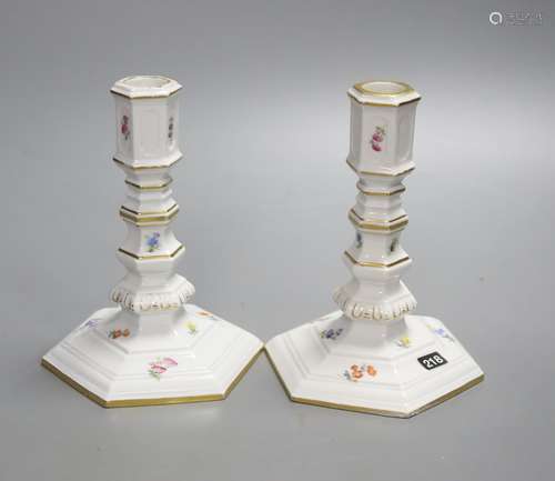 A pair of 20th century Meissen dwarf candlesticks, height 13...