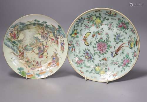 A Chinese famille rose plate and a celadon plate, diameter 2...