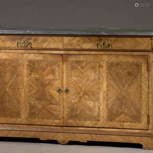 Buffet en placage de bois de rose de style Louis XVI, vers 1...