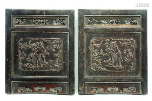 Paire de panneaux de lit anciens chinois Qing en bois sculpt...