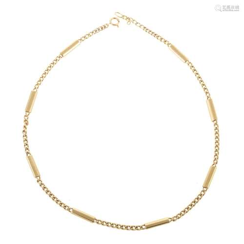 An 18K Yellow Gold Bar & Curb Link Chain