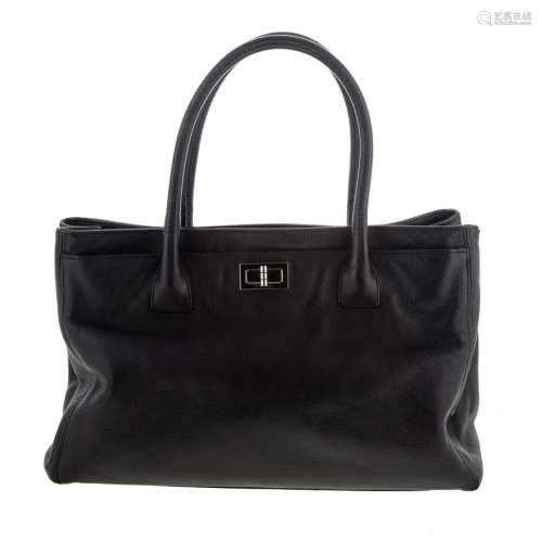 A Chanel Reissue Cerf Tote