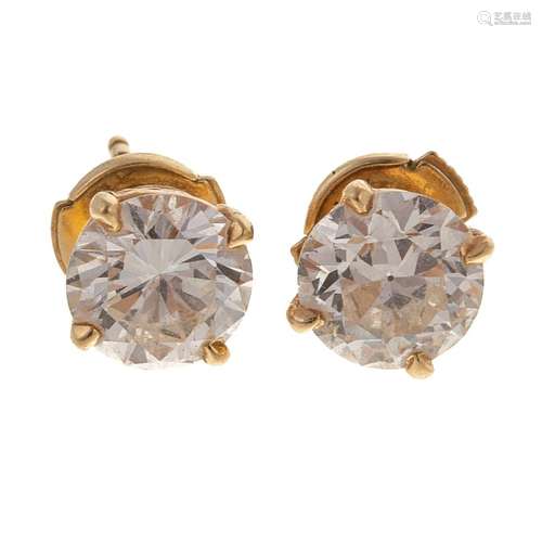 A Pair of 2.50 ctw Round Diamond Studs in 14K