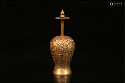 A Gilt Bronze Vase with Flower Pattern