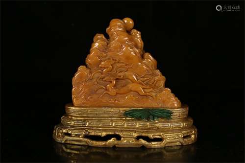 A Carved Tianhuang Stone Beast Shaped Brush Rest